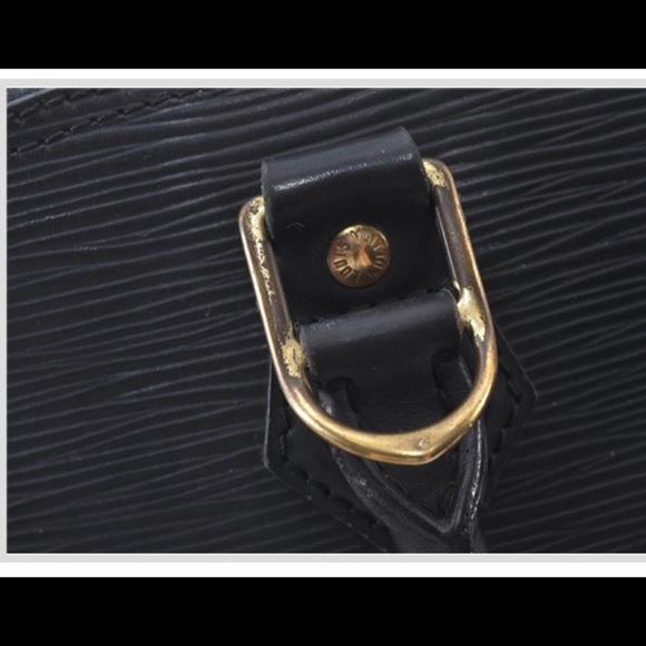 🔥🔥WEEKEND SALE🔥🔥LOUIS VUITTON🔥🔥EPI ALMA BAG🔥🔥🔥 - Picture 12 of 16